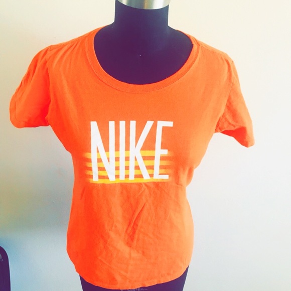 nike orange tee